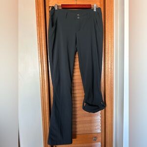 As new Columbia convertible pants